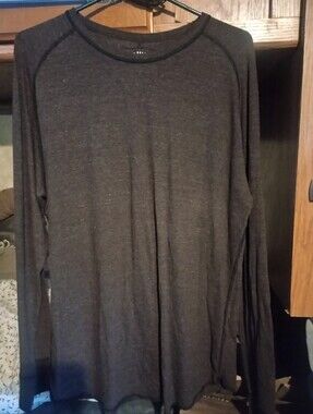 BKE Men's Long-Sleeve Crewneck Shirt — Charcoal